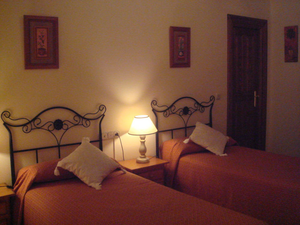 Hotel Boutique La Zubia Екстериор снимка