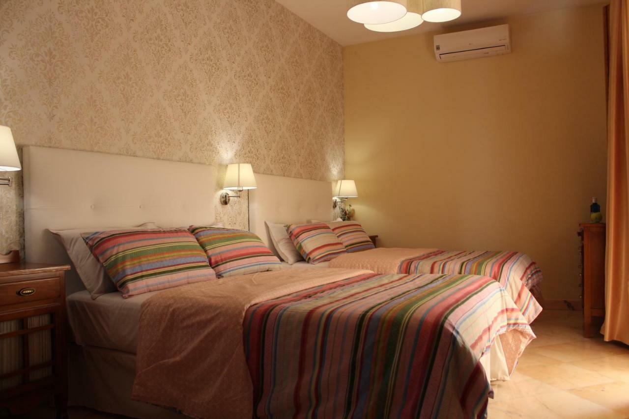 Hotel Boutique La Zubia Екстериор снимка