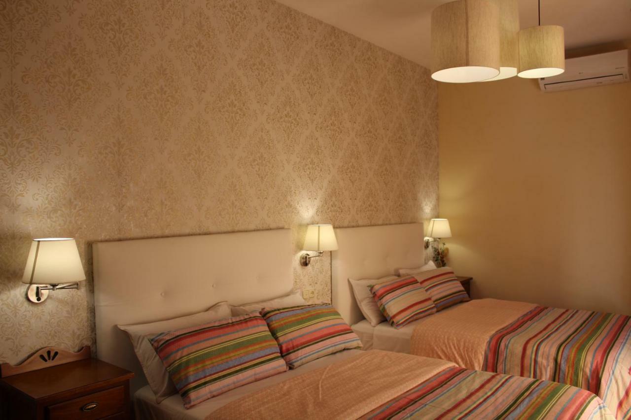 Hotel Boutique La Zubia Екстериор снимка